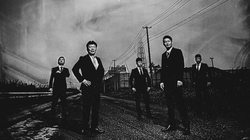 【北九州市門司区】男が男に惚れて生まれた写真集『THE　GUARDIANS』岡野バルブ製造株式会社